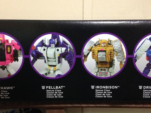 Combiner Wars Liokaiser In Hand Photos Of Exclusive Platinum Boxset 35 (35 of 37)